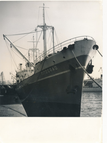 PPMHP 132967: Motorni brod "Titograd" na pristaništu