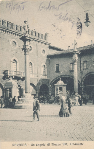 PPMHP 149925: Ravenna - Un angolo di Piazza Vitt. Emanuele