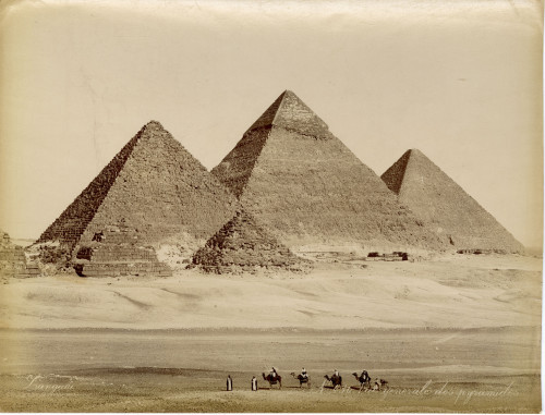 PPMHP 154786/21: N. 436. Vue generale des pyramides