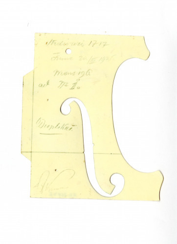 PPMHP 120235: F otvor Stradivarijeve violine 1717.