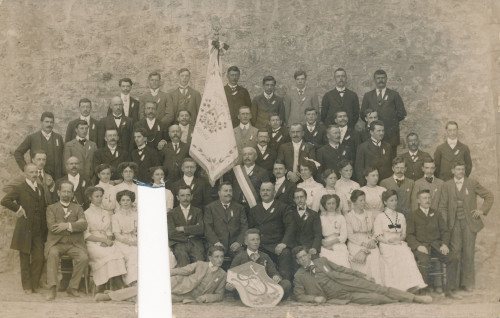 PPMHP 132049: Članovi društva Istarska vila