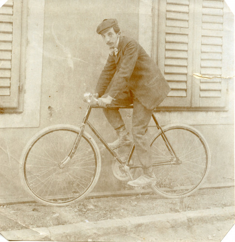 PPMHP 102027: Milan Brozović na biciklu